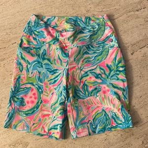 Lilly Pulitzer shorts Sz 0 no Tag never worn